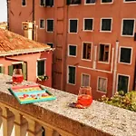 Numa Forcola 4* Veneza